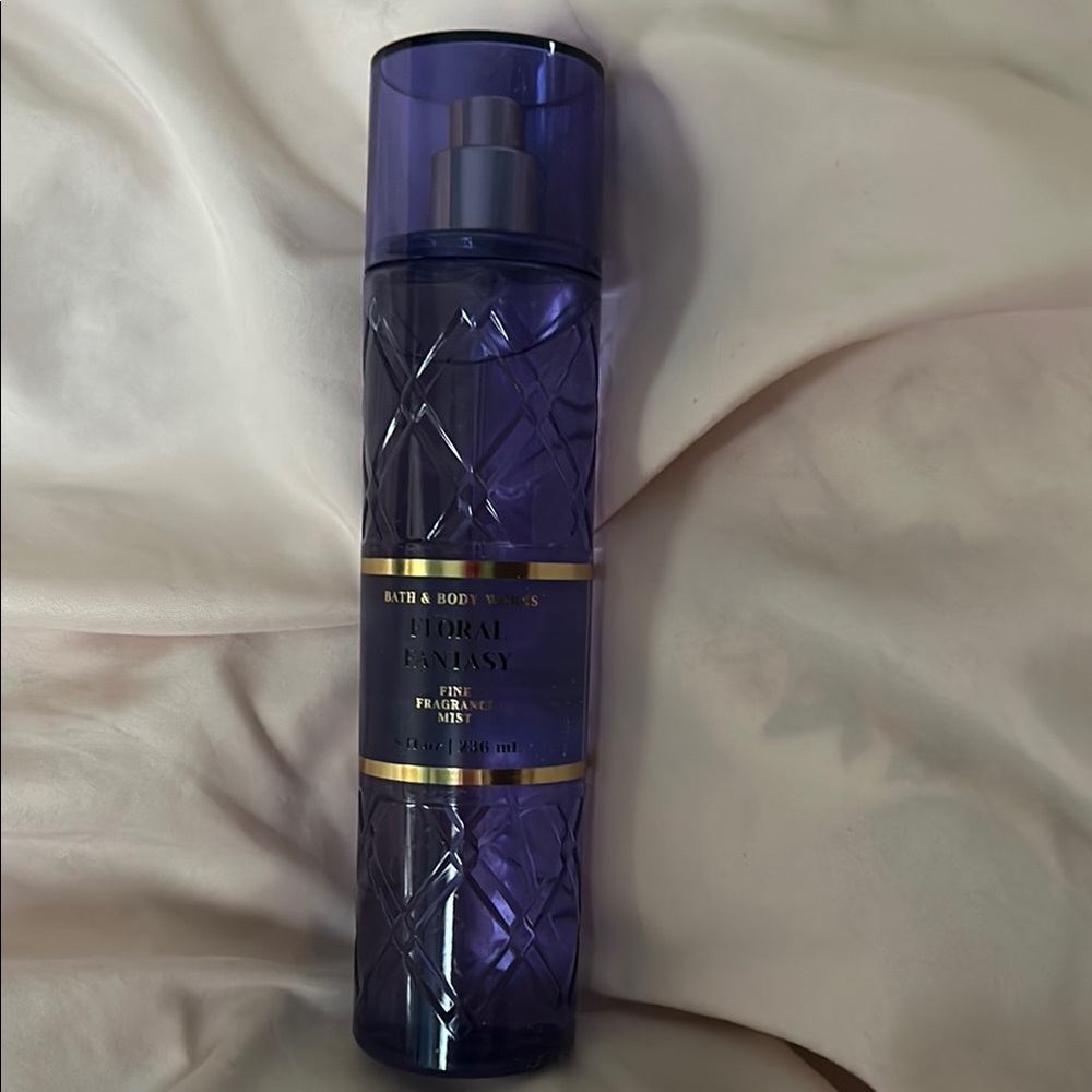 Bath & Body Works Floral Fantasy Mist - Dark Purple